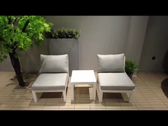 Sillones al aire libre de la cama de Sun de los muebles de la piscina que broncean a Ledge Cushions Chaise Lounge