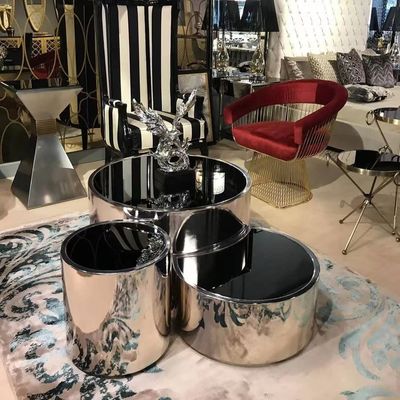 Buen precio La mesa de centro electrochapada de acero inoxidable moderna fijó la mesa lateral redonda del metal en línea