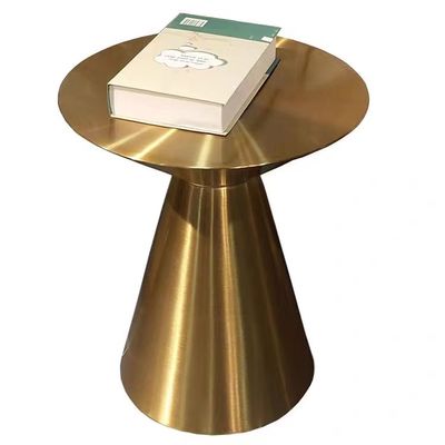 Buen precio Tabla creativa de lujo del hierro de encargo de mármol de la mesa de centro para Ministerio del Interior en línea