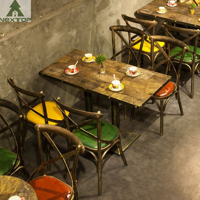 Buen precio Tienda retra grande de la barra de Sofa Set Economic Industrial Hotel de la silla del restaurante del café del metal en línea